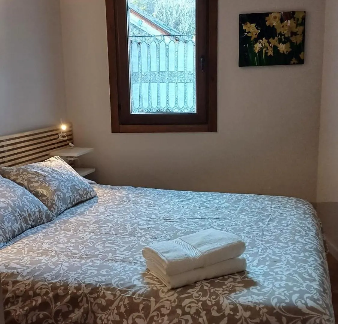 Boren Muntanyes I Neu 0*,  Spain