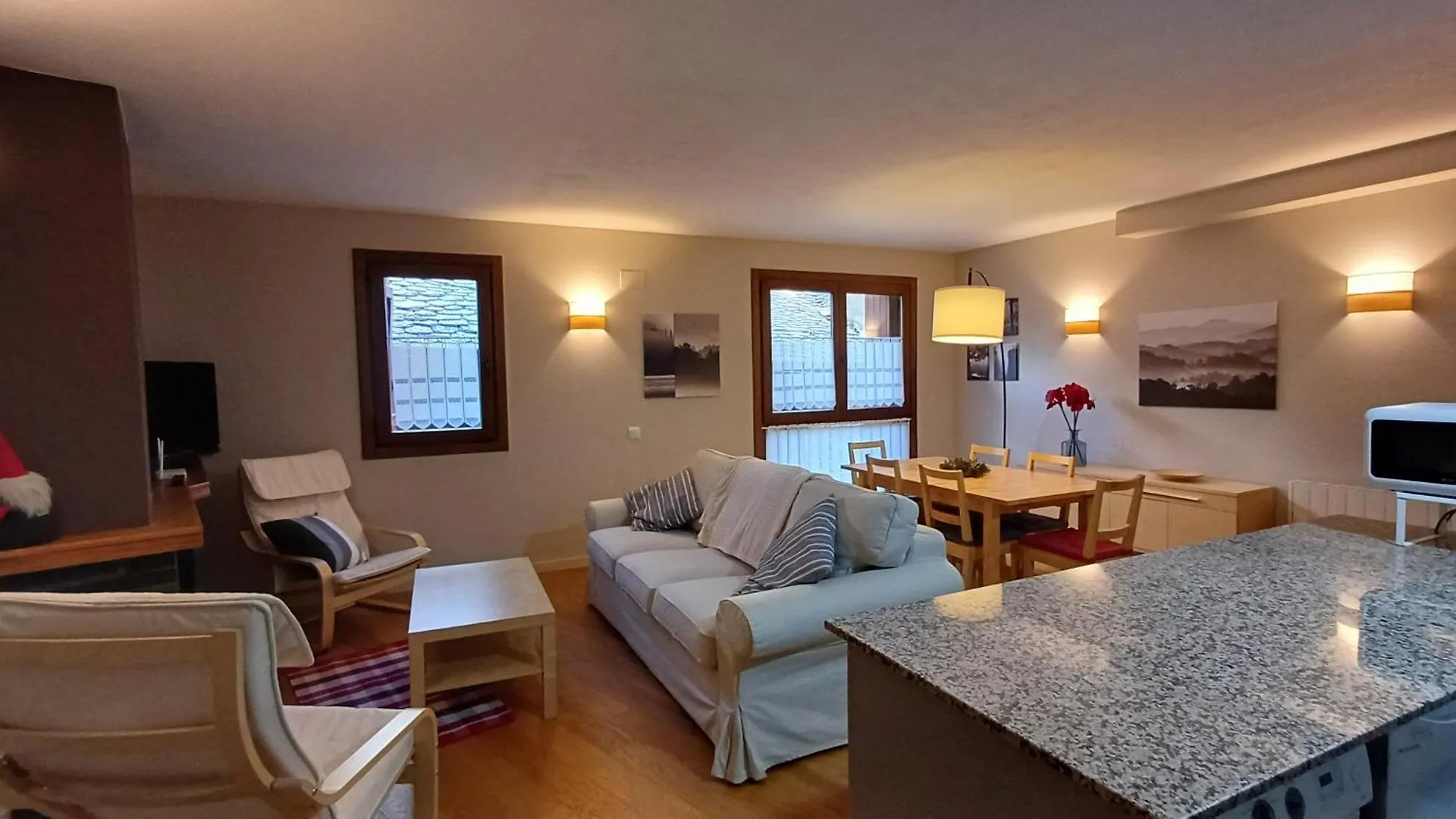 Boren Muntanyes I Neu location